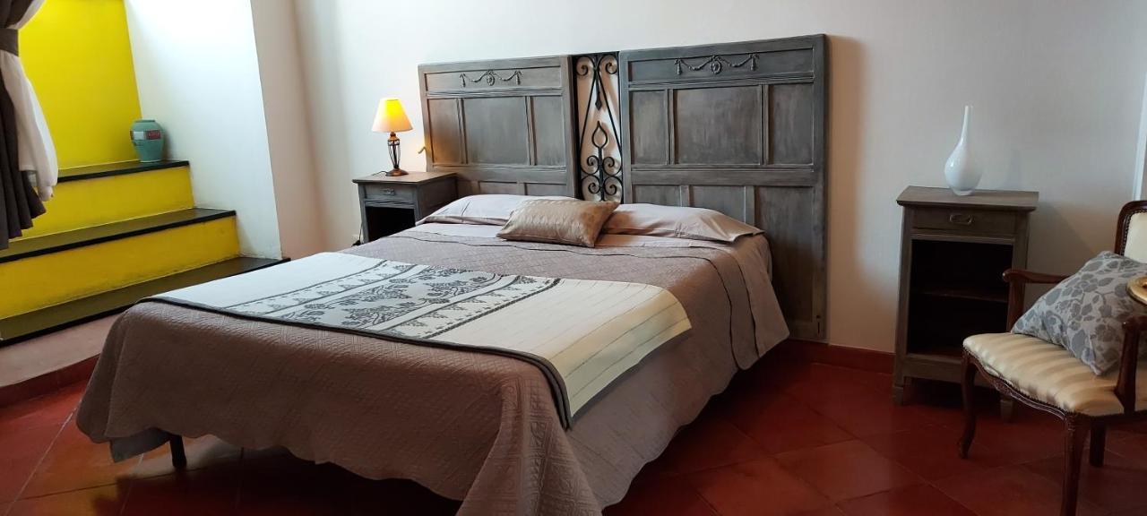 B&B Palazzo Oddo Albenga Exterior photo